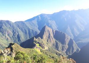 Esta página explica las nuevas medidas para acceder al Wayna Picchu.