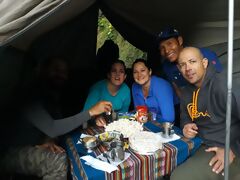 Desayuno durante el trek